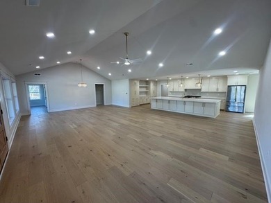 CUSTOM REMODEL!!! FOUR BEDROOMS AND EVERY BEDROOM HAS FULL BATH on CrossWinds Golf Course in Kentucky - for sale on GolfHomes.com, golf home, golf lot