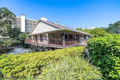 STUNNING CONDO IN COVE CAY! Welcome to this charming 2-bedroom on Cove Cay Country Club in Florida - for sale on GolfHomes.com, golf home, golf lot