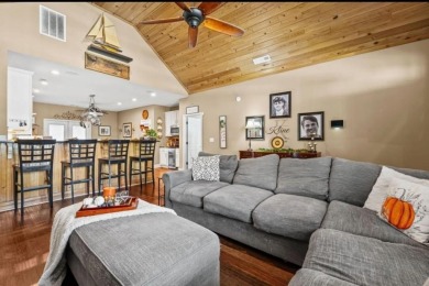Welcome to this spacious 3-bedroom, 2 1/2-full bathroom home on Mirror Lake Golf Club in Georgia - for sale on GolfHomes.com, golf home, golf lot