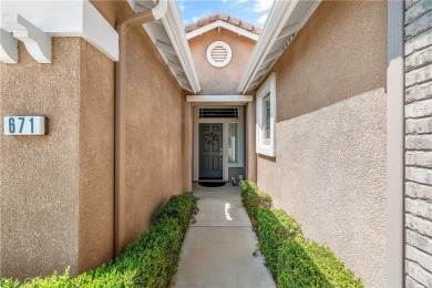 Beautiful 55+ single-story home in the gated community of Four on Hemet Golf Club in California - for sale on GolfHomes.com, golf home, golf lot