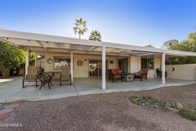 Cozy 2BR, 2BA Shawnee model on the golf course with special on Cottonwood Country Club in Arizona - for sale on GolfHomes.com, golf home, golf lot