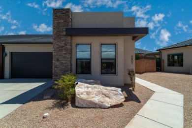 Sun River Villa on Cul-de-Sac 
Beautifully upgraded and move-in on Sunriver Golf Club in Utah - for sale on GolfHomes.com, golf home, golf lot