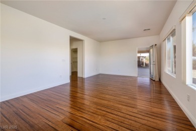 Welcome to this beautifully maintained residence, where comfort on Revere Golf Club in Nevada - for sale on GolfHomes.com, golf home, golf lot