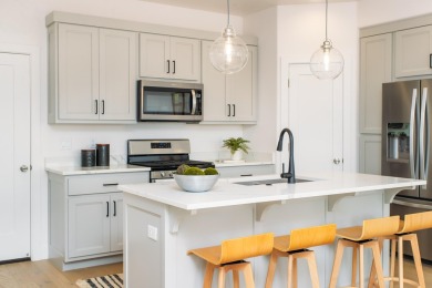 Welcome to Rockland Townhomes, a new development in St. George's on Southgate Golf Course in Utah - for sale on GolfHomes.com, golf home, golf lot