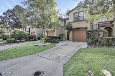 Well maintained 3 bedroom, 2 & 1/2 bath townhome located in the on Julington Creek Golf Club in Florida - for sale on GolfHomes.com, golf home, golf lot