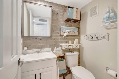 Stunning Corner Unit Condo - Fully Furnished & Move-In on Hillsboro Pines Golf in Florida - for sale on GolfHomes.com, golf home, golf lot