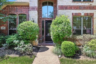 Gracious and move-in ready, this stunning 4-bedroom, 3.5-bath on Lantana Golf Club in Texas - for sale on GolfHomes.com, golf home, golf lot