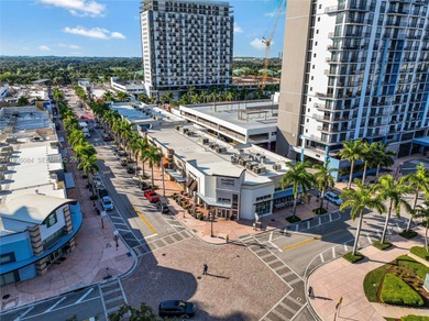 Beautiful 1-bedroom, 1-bath residence on the 19th floor offering on Doral Golf Resort in Florida - for sale on GolfHomes.com, golf home, golf lot