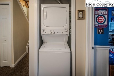 Great townhouse design, sturdy built condominium in a prime on Beech Mountain Club in North Carolina - for sale on GolfHomes.com, golf home, golf lot