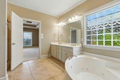 Live the Maumelle lifestyle in this 4 bedroom, 2.5 bath home on The Country Club of Arkansas in Arkansas - for sale on GolfHomes.com, golf home, golf lot