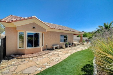 Hard-to-find gem! This 2 Bedroom + DEN, 2 Bath, 2 CAR on Highland Falls Golf Club in Nevada - for sale on GolfHomes.com, golf home, golf lot