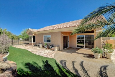 Hard-to-find gem! This 2 Bedroom + DEN, 2 Bath, 2 CAR on Highland Falls Golf Club in Nevada - for sale on GolfHomes.com, golf home, golf lot