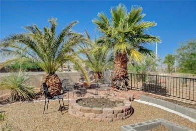 Hard-to-find gem! This 2 Bedroom + DEN, 2 Bath, 2 CAR on Highland Falls Golf Club in Nevada - for sale on GolfHomes.com, golf home, golf lot