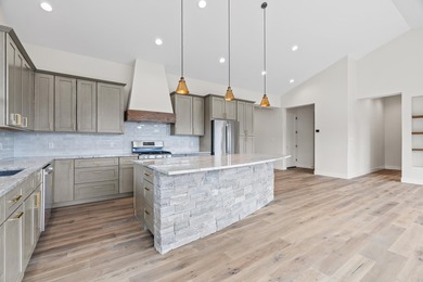 New home condition, Never lived in!! Easy care lock and leave on The Golf Club At Redlands Mesa in Colorado - for sale on GolfHomes.com, golf home, golf lot