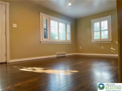 Beautiful Single and VERY LOW maintenance home in the upscale on Wyoming Valley Country Club in Pennsylvania - for sale on GolfHomes.com, golf home, golf lot