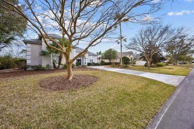 Live The Florida Lifestyle With Stunning Golf And Lake Views In on Marsh Creek Country Club in Florida - for sale on GolfHomes.com, golf home, golf lot