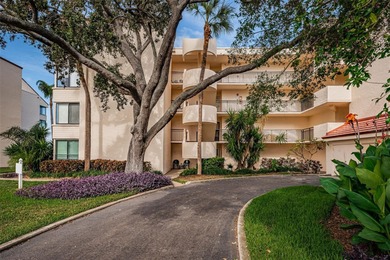 One or more photo(s) has been virtually staged. Enjoy on Isla Del Sol Yacht and Country Club in Florida - for sale on GolfHomes.com, golf home, golf lot