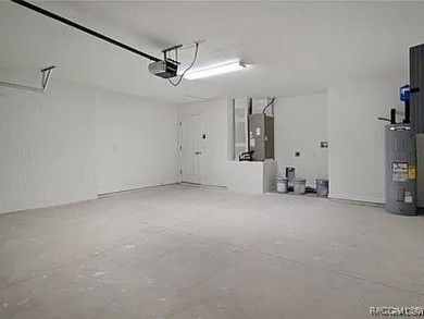 What a deal for this 3-year-old home in Citrus Springs! No on Pine Ridge Community Golf and Country Club in Florida - for sale on GolfHomes.com, golf home, golf lot