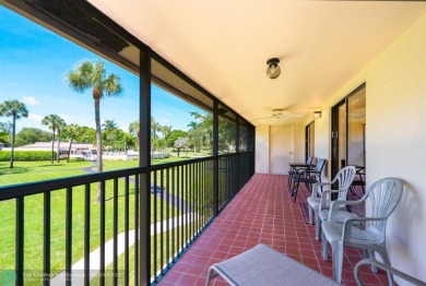 Spacious 2 bedroom, 2 bath condo well located in Deer Creek on Deer Creek Golf Club in Florida - for sale on GolfHomes.com, golf home, golf lot