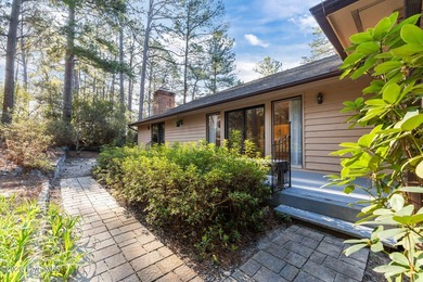 Welcome to 33 Thunderbird Circle in desirable Doral Woods! This on Pinehurst Resort and Country Club in North Carolina - for sale on GolfHomes.com, golf home, golf lot