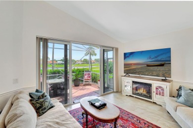 FANTASTIC SINGLE FAMILY HOME IN BOCA COUNTRY CLUB! NO MANDATORY on Bocaire Country Club in Florida - for sale on GolfHomes.com, golf home, golf lot