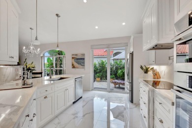 FANTASTIC SINGLE FAMILY HOME IN BOCA COUNTRY CLUB! NO MANDATORY on Bocaire Country Club in Florida - for sale on GolfHomes.com, golf home, golf lot