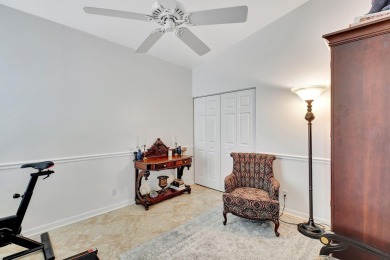 FANTASTIC SINGLE FAMILY HOME IN BOCA COUNTRY CLUB! NO MANDATORY on Bocaire Country Club in Florida - for sale on GolfHomes.com, golf home, golf lot