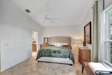 FANTASTIC SINGLE FAMILY HOME IN BOCA COUNTRY CLUB! NO MANDATORY on Bocaire Country Club in Florida - for sale on GolfHomes.com, golf home, golf lot
