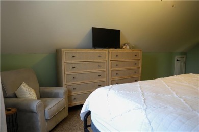 Beautiful 5-Bedroom, 4-Bathroom Home on Nearly 2 Acres in a on Crestwood Country Club in Kansas - for sale on GolfHomes.com, golf home, golf lot