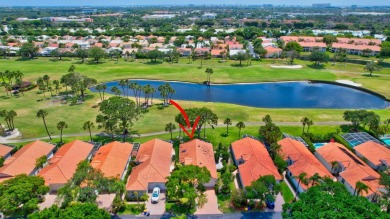 FANTASTIC SINGLE FAMILY HOME IN BOCA COUNTRY CLUB! NO MANDATORY on Bocaire Country Club in Florida - for sale on GolfHomes.com, golf home, golf lot