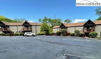Great location of this Sugar Mountain Misty Woods 2 BR 2BA condo on Sugar Mountain Golf Course in North Carolina - for sale on GolfHomes.com, golf home, golf lot