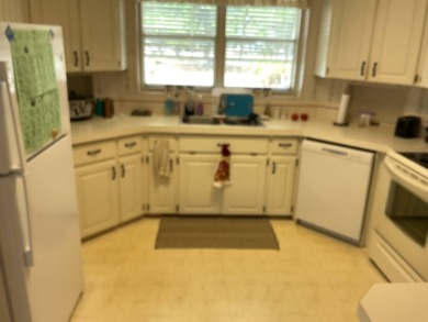 TIRED OF SNOW,ICE AND COLD, TRADE THAT IN FOR SUN,WARM AND WHITE on Pine Lakes Country Club in Florida - for sale on GolfHomes.com, golf home, golf lot