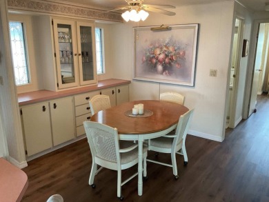 TIRED OF SNOW,ICE AND COLD, TRADE THAT IN FOR SUN,WARM AND WHITE on Pine Lakes Country Club in Florida - for sale on GolfHomes.com, golf home, golf lot