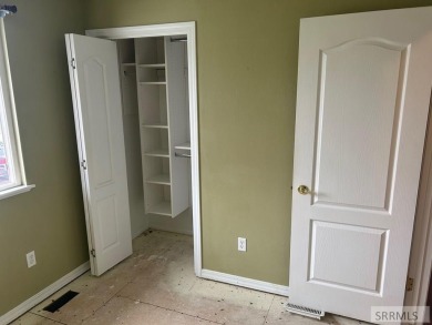UPDATE!  Seller offering a $7,500 flooring allowance.  Welcome on Highland Golf Course in Idaho - for sale on GolfHomes.com, golf home, golf lot