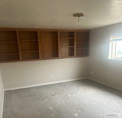 UPDATE!  Seller offering a $7,500 flooring allowance.  Welcome on Highland Golf Course in Idaho - for sale on GolfHomes.com, golf home, golf lot
