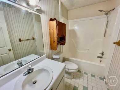 Welcome to 100 Goldfinch Circle--an all-brick ranch-style home on Turtle Cove Golf Course in Georgia - for sale on GolfHomes.com, golf home, golf lot
