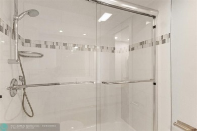 Move right away into this spacious and bright, beautifully on Palm-Aire Country Club and Resort - The Oaks in Florida - for sale on GolfHomes.com, golf home, golf lot