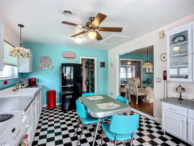 Move in Ready! Beautiful home in Venice Gardens with no on Jacaranda West Country Club in Florida - for sale on GolfHomes.com, golf home, golf lot