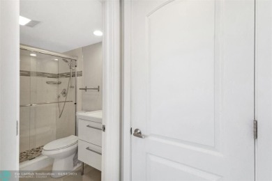 Move right away into this spacious and bright, beautifully on Palm-Aire Country Club and Resort - The Oaks in Florida - for sale on GolfHomes.com, golf home, golf lot