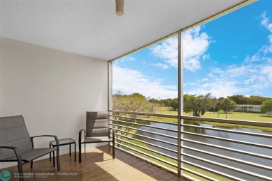 Move right away into this spacious and bright, beautifully on Palm-Aire Country Club and Resort - The Oaks in Florida - for sale on GolfHomes.com, golf home, golf lot