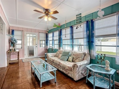Move in Ready! Beautiful home in Venice Gardens with no on Jacaranda West Country Club in Florida - for sale on GolfHomes.com, golf home, golf lot