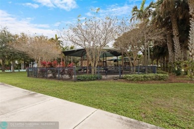 Move right away into this spacious and bright, beautifully on Palm-Aire Country Club and Resort - The Oaks in Florida - for sale on GolfHomes.com, golf home, golf lot