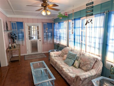 Move in Ready! Beautiful home in Venice Gardens with no on Jacaranda West Country Club in Florida - for sale on GolfHomes.com, golf home, golf lot