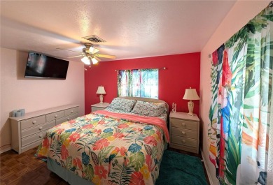 Move in Ready! Beautiful home in Venice Gardens with no on Jacaranda West Country Club in Florida - for sale on GolfHomes.com, golf home, golf lot