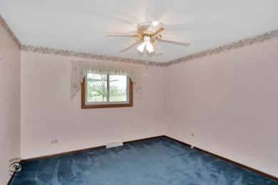 Rare opportunity awaits the savvy buyer. Don't miss out on this on Silver Lake Country Club in Illinois - for sale on GolfHomes.com, golf home, golf lot