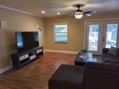 Don't miss this one! Beautifully shaded, freshly painted, well on Wildwood Country Club in Florida - for sale on GolfHomes.com, golf home, golf lot