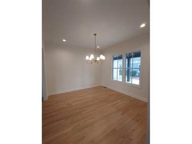 Elegant new construction 4br 3ba home with 3300sqft of living on The Club At Olde Stone in Kentucky - for sale on GolfHomes.com, golf home, golf lot