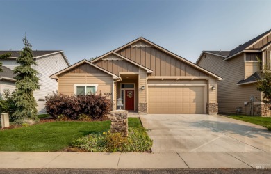 Looking for an 'aging in place' home, this is it w/3' doors & on Ridgecrest Golf Course in Idaho - for sale on GolfHomes.com, golf home, golf lot