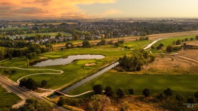 Looking for an 'aging in place' home, this is it w/3' doors & on Ridgecrest Golf Course in Idaho - for sale on GolfHomes.com, golf home, golf lot