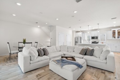 This stunning 2-bedroom, 2.5-bathroom townhome offers on Lost Key Golf Club in Florida - for sale on GolfHomes.com, golf home, golf lot